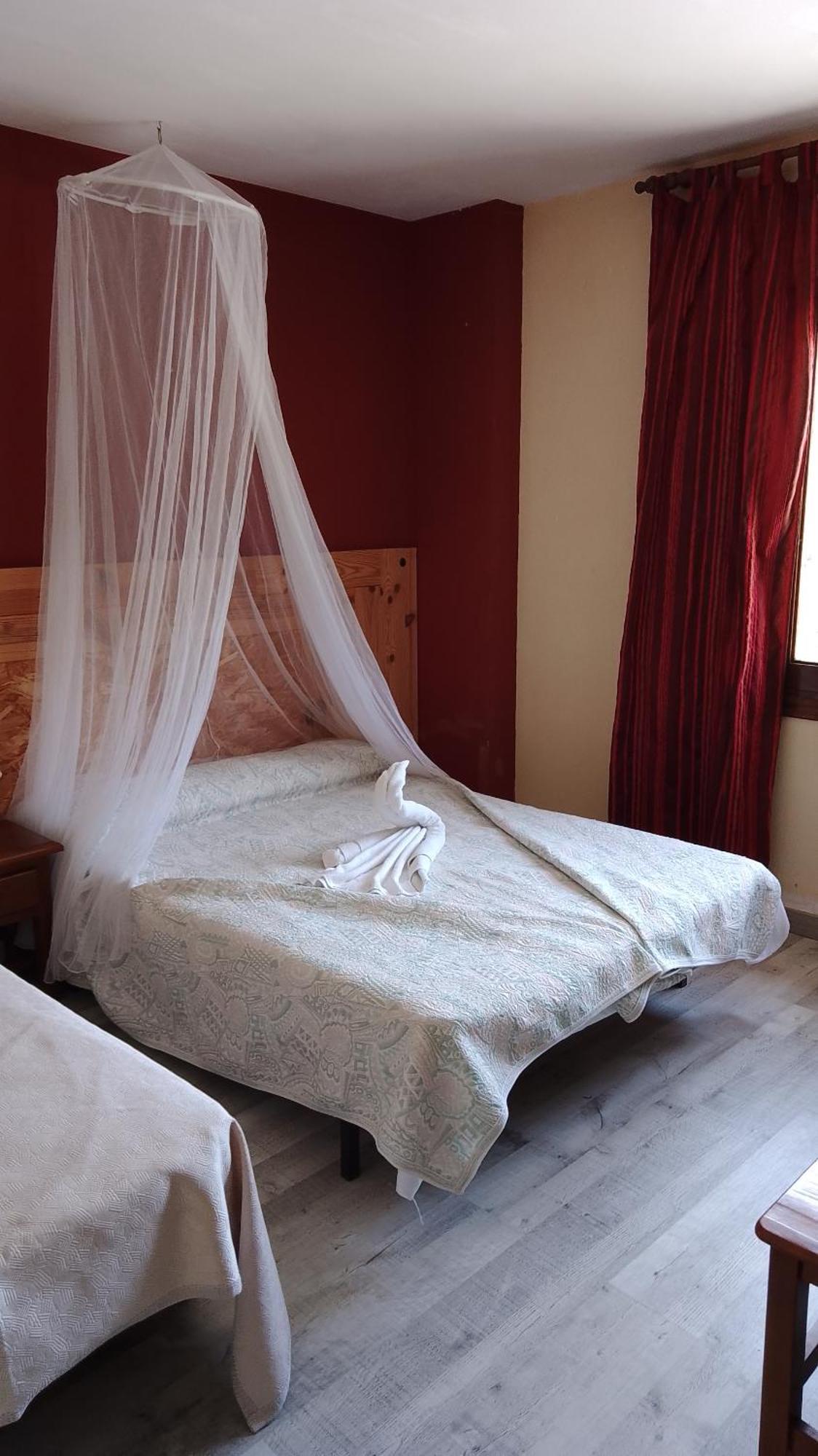Eco Art Hotel Rural Tajo بيراليخوس دي لاس تروشاس المظهر الخارجي الصورة